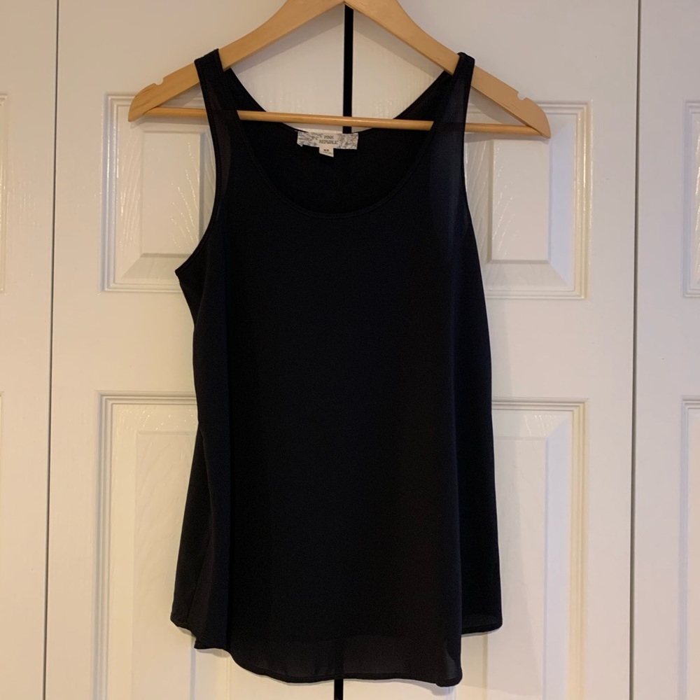 Black Tank - Picture 2 of 4